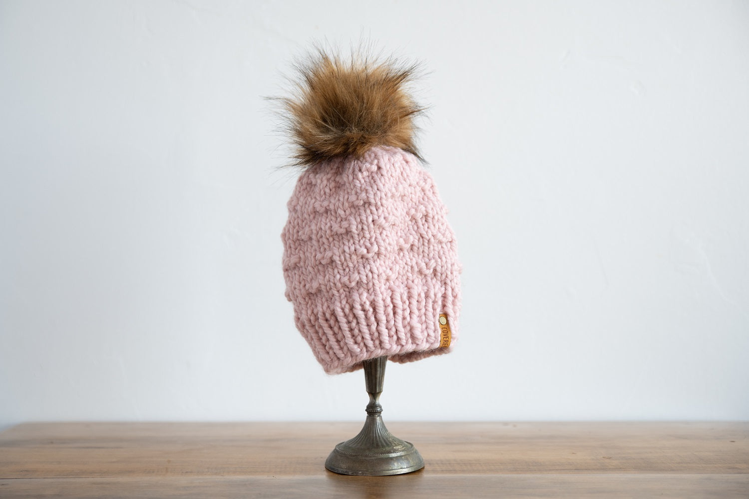 Nicole Hat with Sophisticated Detail – Covered Bridge Crafts